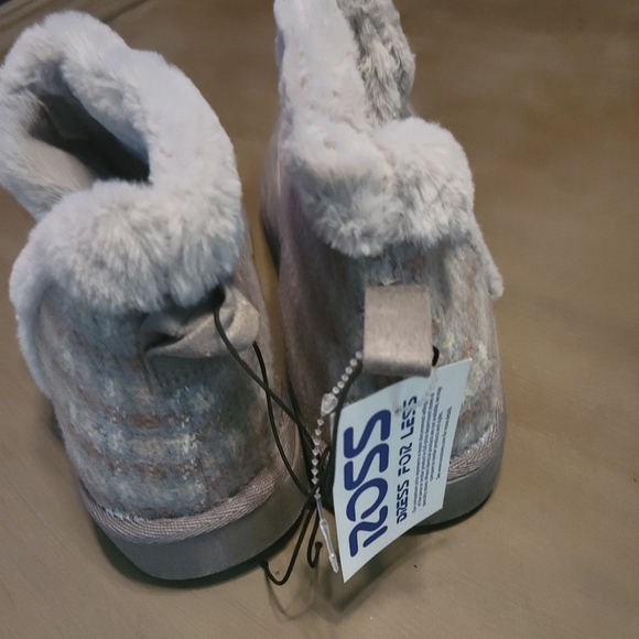 Maurices gray boots - Picture 2 of 4